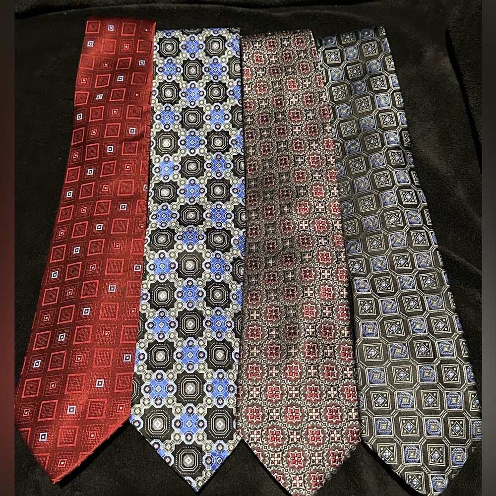 Four Men’s Geoffrey Bean and Pronto Umo  ties